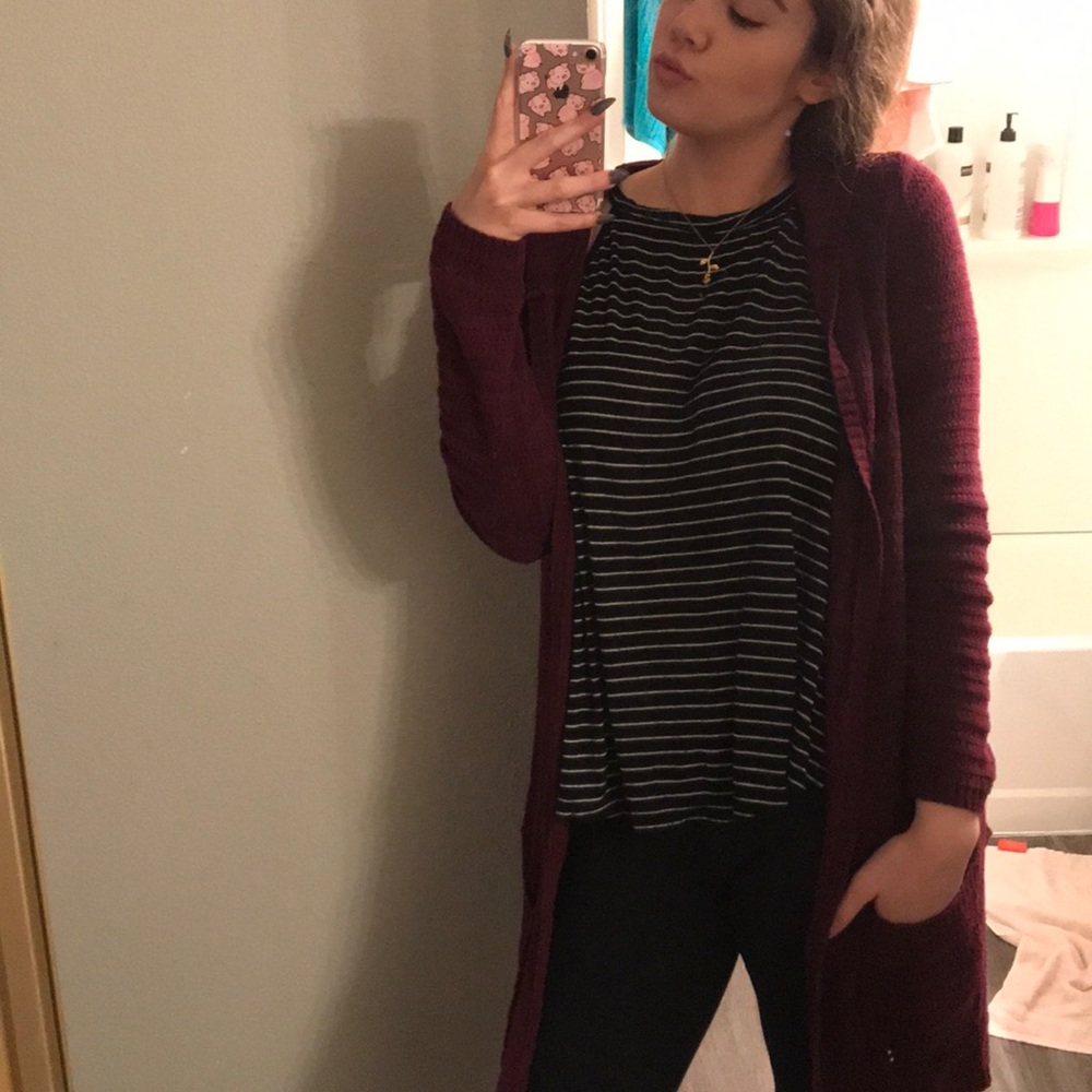 Maroon long cardigan with hood and pockets